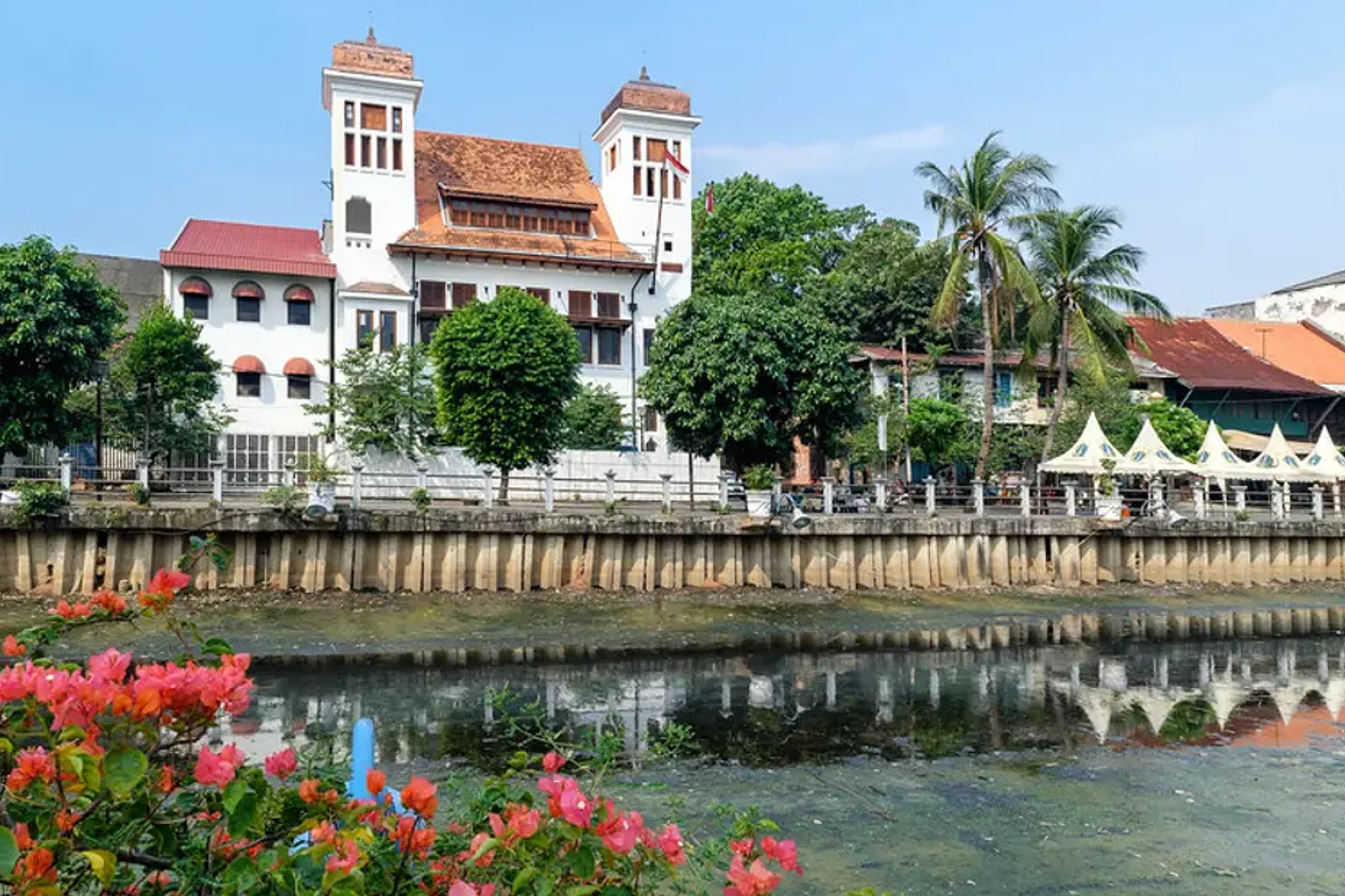 5 Hours Jakarta Private City Tour